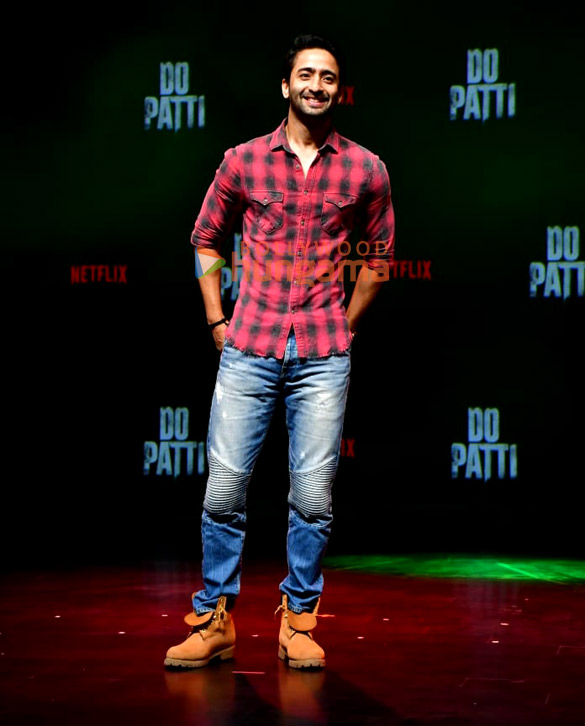 photos kajol kriti sanon shaheer sheikh and kanika dhillon grace the trailer launch of do patti 4