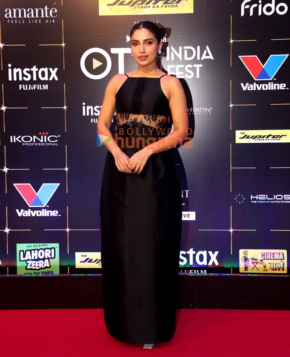 photos kartik aaryan tiger shroff sonakshi sinha sophie choudry raveena tandon and others snapped at the pink carpet and awards c 20