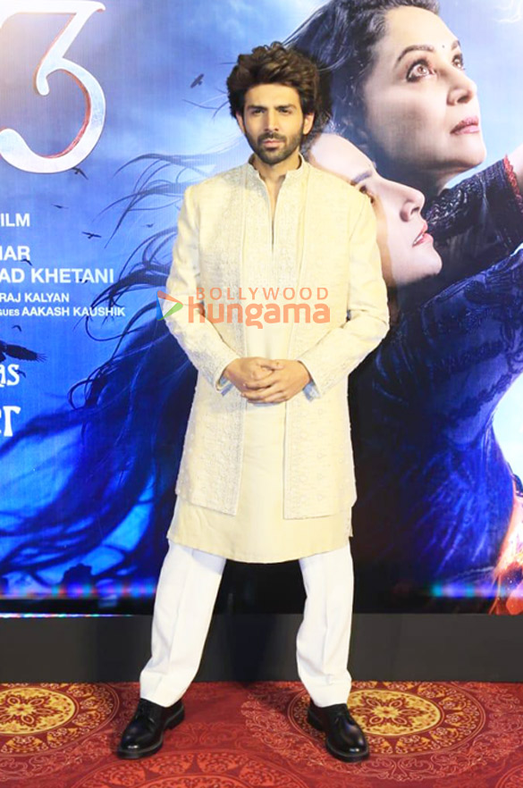 photos kartik aaryan vidya balan madhuri dixit and others snapped at the bhool bhulaiyaa 3 song launch 4