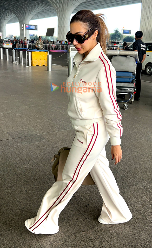photos malaika arora and anil kapoor snapped at the airport 2