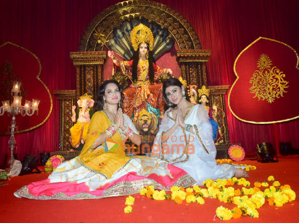 photos mouni roy kunal verma puja banerjee and many more snapped at the goregaon durga mahotsav 2024 2