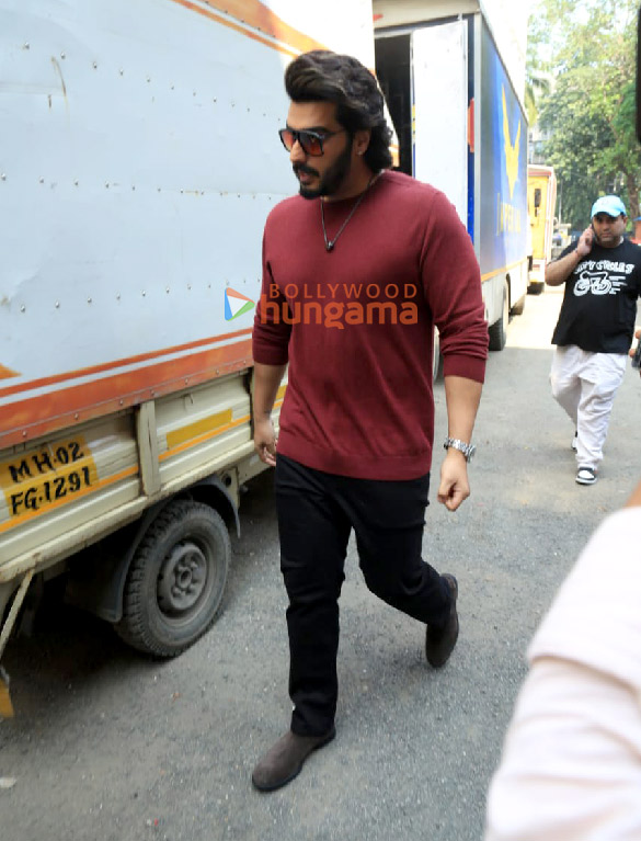 photos parineeti chopra and arjun kapoor snapped shoot together 2