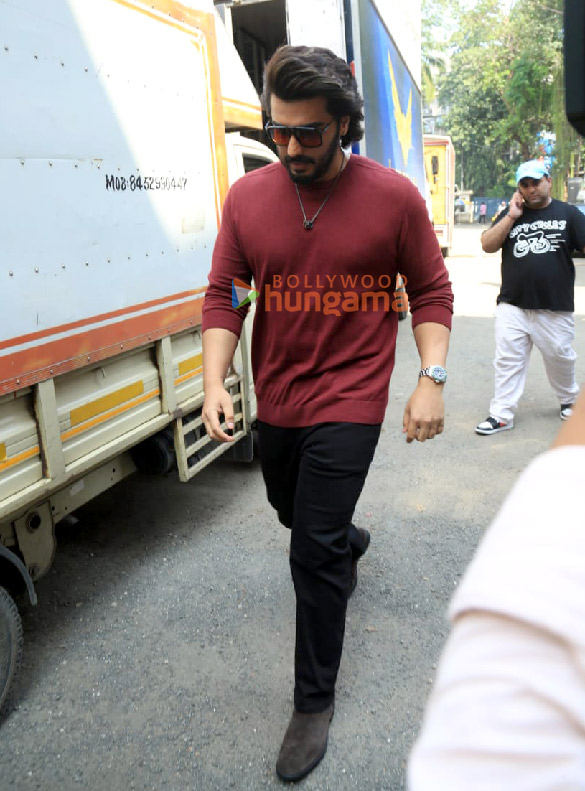 photos parineeti chopra and arjun kapoor snapped shoot together 5