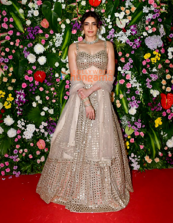 photos rakul preet singh mrunal thakur nushrratt bharuccha ankita lokhande and others snapped attending ektaa r kapoors diwali bash 18