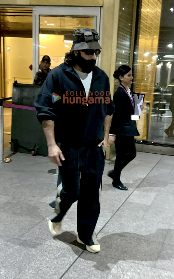 photos ranveer singh aditi rao hydari isha gupta and others snapped at the airport 6