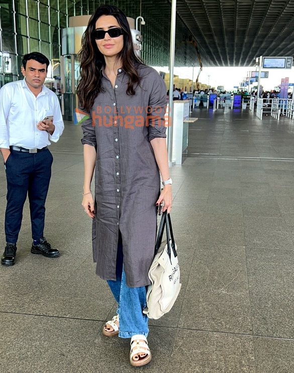 photos raveena tandon richa chadha ali fazal and others snapped at the airport 2