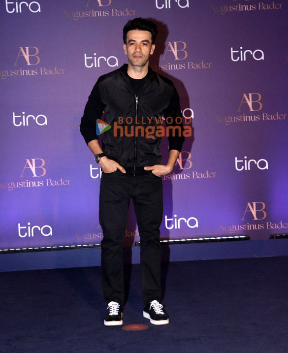 photos suhana khan manish malhotra and others join isha ambani at the launch of the skincare brand augustinus bader at jio world centre in bandra 2