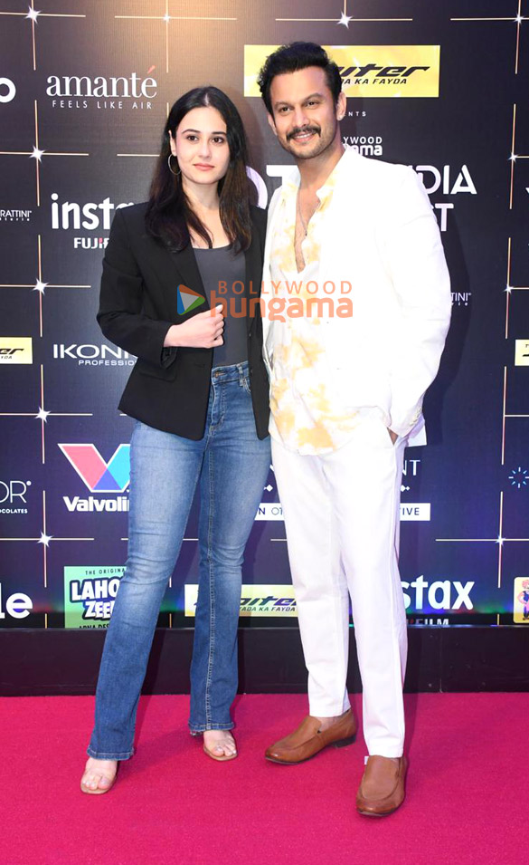 photos tiger shroff sonakshi sinha sophie choudry raveena tandon and others snapped at the pink carpet and awards ceremony of bollywood hungama ott india fest 2024 11 10