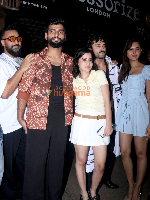 Photos: Uorfi Javed, Tejasswi Prakash, Jannat Zubair Rahmani and others snapped outside Bastian in Bandra | Parties & Events