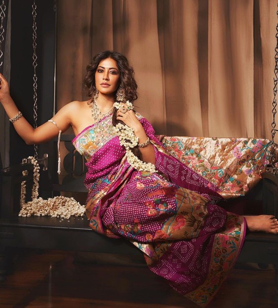 7 Diwali outfit ideas featuring Chitrangda Singh to look like a Patakha this festive season! 