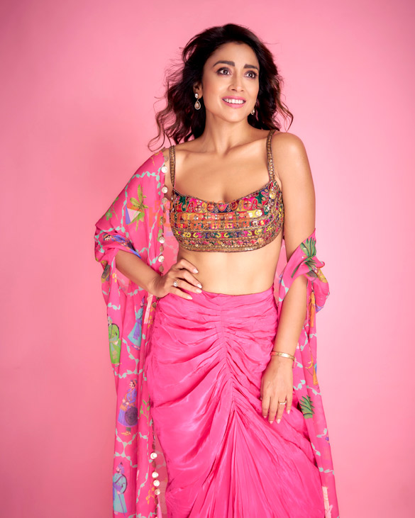 shriya saran 3 121
