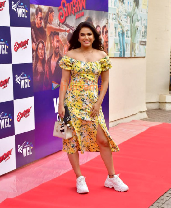 photos ajay devgn and others grace the special screening of singham again 7