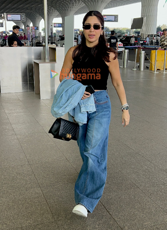 photos bhumi pednekar manushi chhillar adnam sami and others snapped at the airport 4