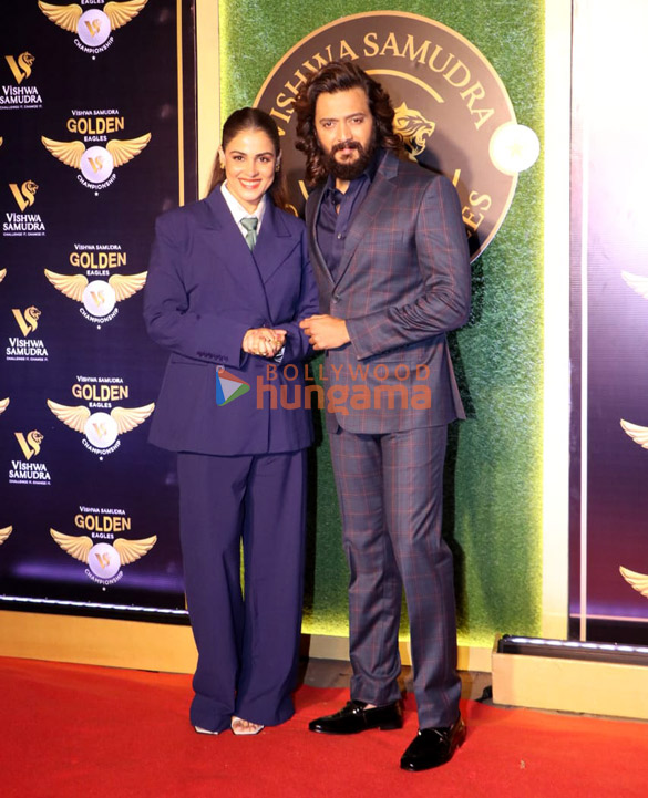 Photos: Ajay Devgn, Genelia Deshmukh, Riteish Deshmukh and others snapped at the Vishwa Samudra Golden Eagles Championship Photos: Ajay Devgn, Genelia Deshmukh, Riteish Deshmukh and others snapped at the Vishwa Samudra Golden Eagles Championship