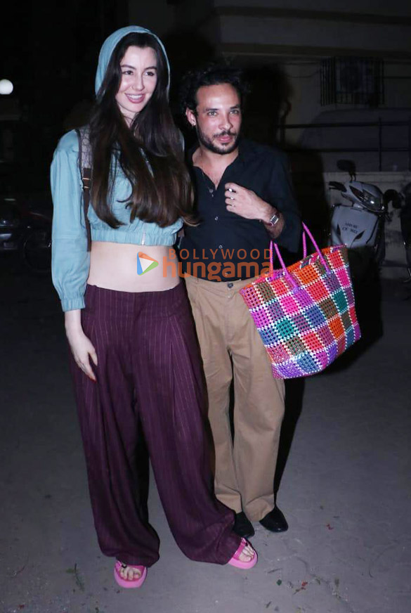 photos giorgia andriani snapped in bandra 4 17