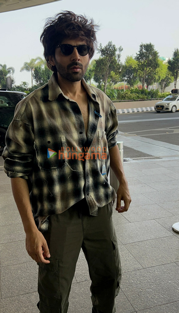 Photos: Kartik Aaryan, Raashii Khanna and Sonam Bajwa snapped at the airport | Parties & Events