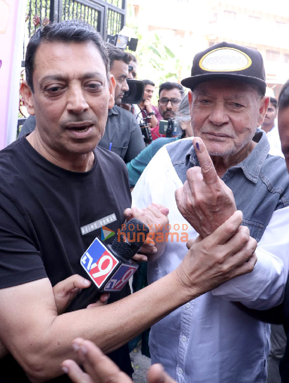 photos maharashtra assembly elections 2024 kartik aaryan paresh rawal suniel shetty and others cast their votes in mumbai 8