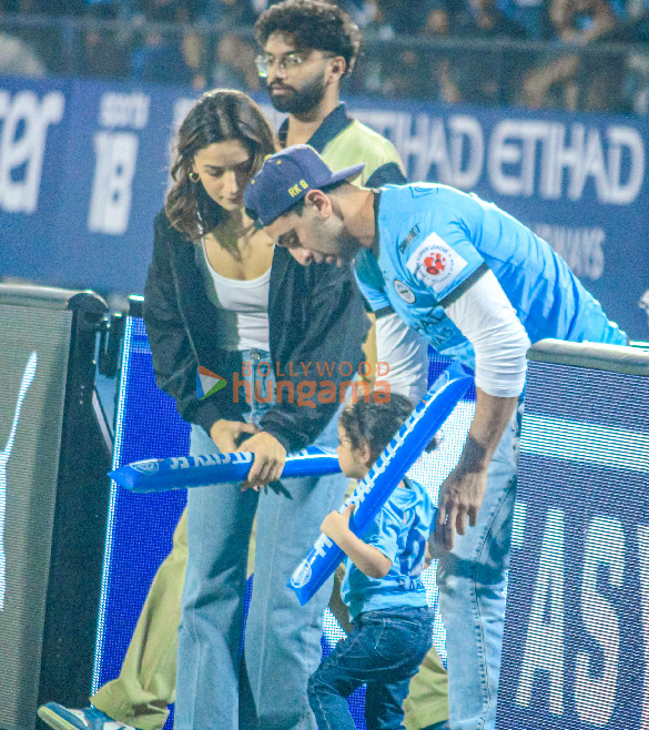 Photos: Ranbir Kapoor, Alia Bhatt snapped with their daughter Raha at Mumbai City FC match Photos: Ranbir Kapoor, Alia Bhatt snapped with their daughter Raha at Mumbai City FC match