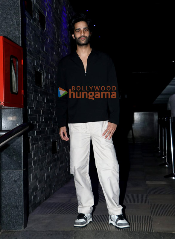 photos rasha thadani and aaman devgan snapped at hakkasan 4