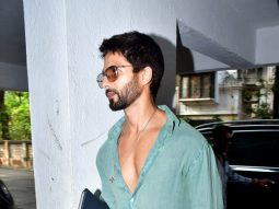 Photos: Shahid Kapoor snapped in Andheri