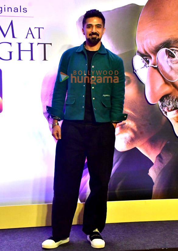 photos shruti haasan kritika kamra chitrangda singh and others snapped at freedom at midnight screening 7