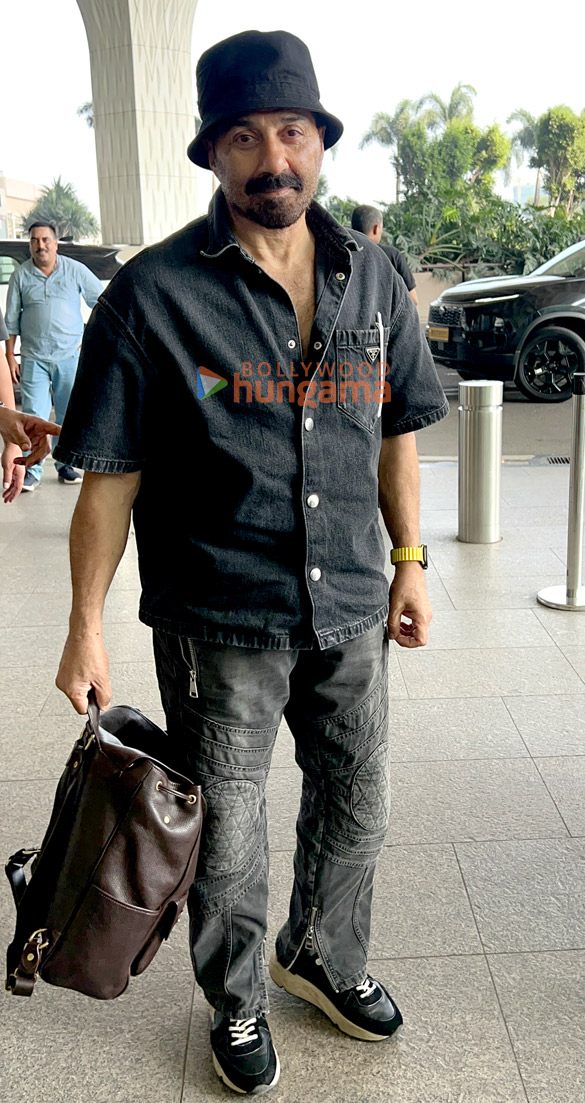 photos sunny deol bhushan kumar and others snapped at the airport 1
