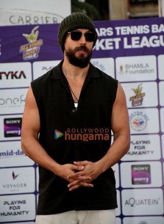 Photos: Tiger Shroff, Shilpa Shetty, Mouni Roy, Raj Kundra, Arjun Bijlani and others attend the the opening match of All Star Tennis Ball Cricket League in Bandra