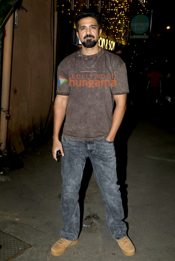 photos varun dhawan samantha ruth prabhu and others grace the success party of citadel honey bunny 1 2