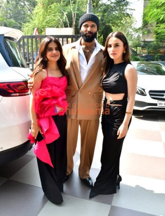 Photos: Vijay Deverakonda, Radhikka Madan and Jasleen Royal snapped in Juhu