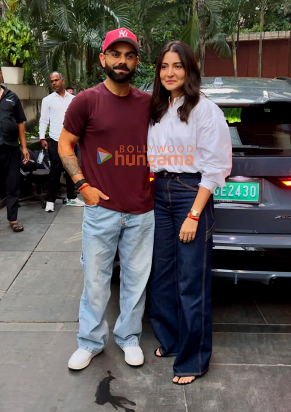 photos virat kohli and anushka sharma snapped in bandra 1