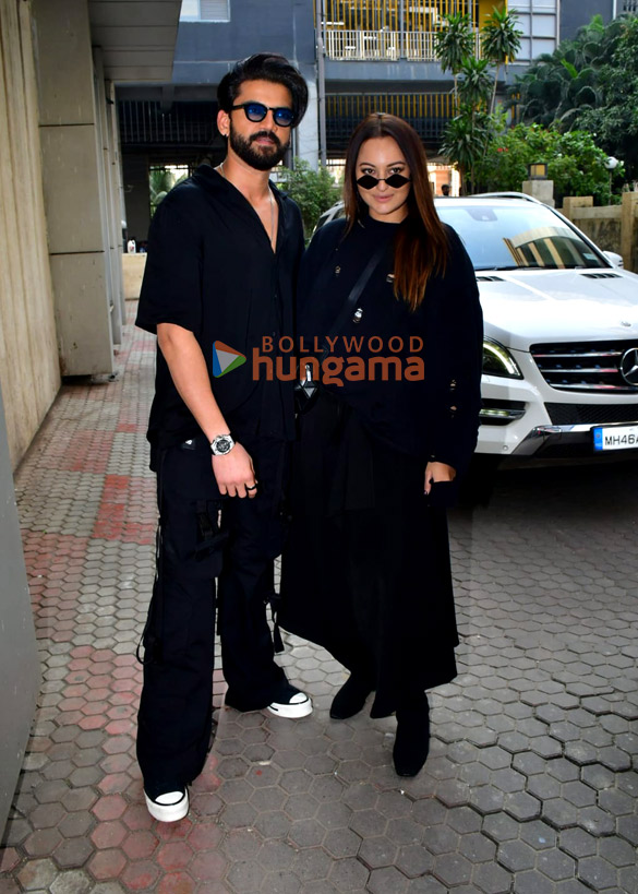 photos zaheer iqbal and sonakshi sinha snapped in andheri 1