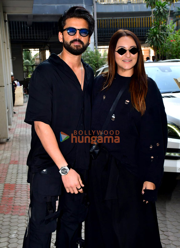 Photos: Zaheer Iqbal and Sonakshi Sinha snapped in Andheri