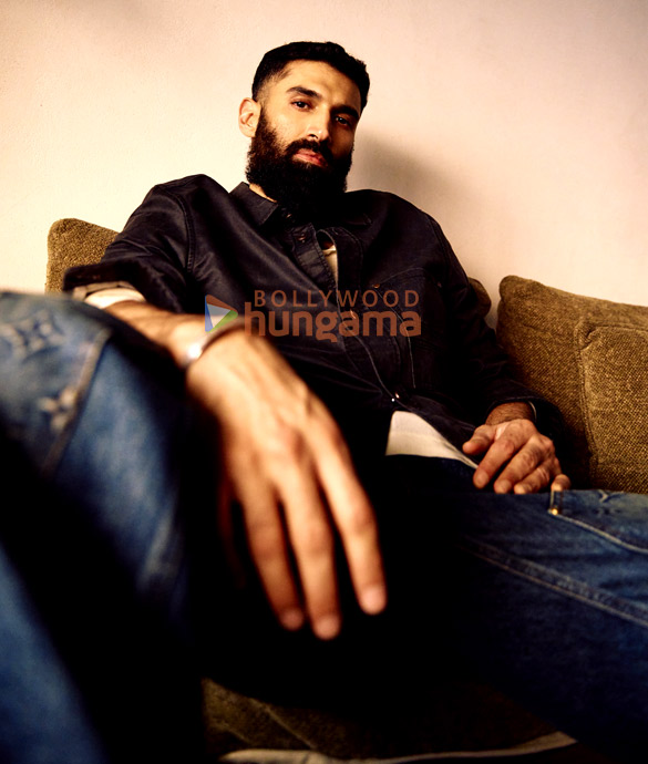 aditya roy kapur 3 12