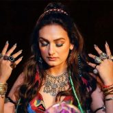 Akriti Kakar explores mysticism? Singer hints at Tarot reading in new post