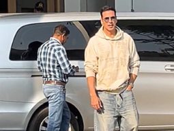 Our Khiladi papped at the kalina airport! Akshay Kumar