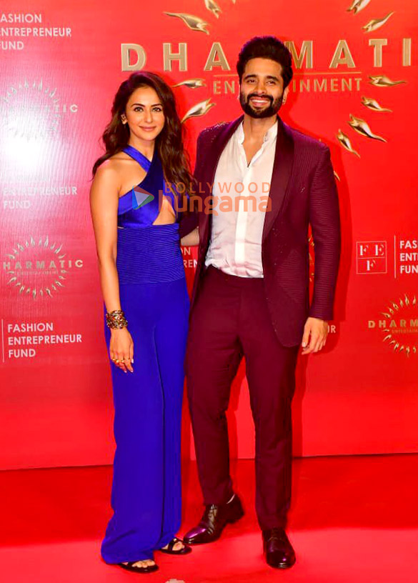 photos akshay kumar janhvi kapoor tiger shroff and others grace the fashion entrepreneur fund and dharmatic entertainment show event 6