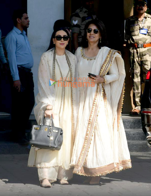 photos alia bhatt ranbir kapoor kareena kapoor khan saif ali khan and others snapped at kalina airport 4