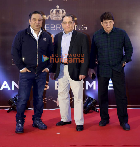 photos anees bazmee celebrates 45 years in the industry with bhushan kumar kartik aaryan and others 19