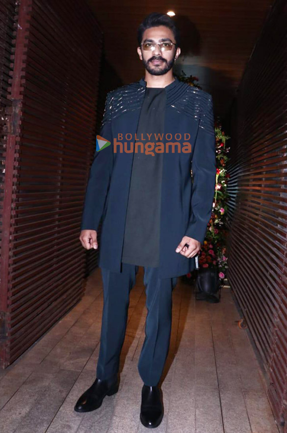 photos anjini dhawan ibrahim ali khan and others snapped at aaliyah kashyaps pre wedding party 3