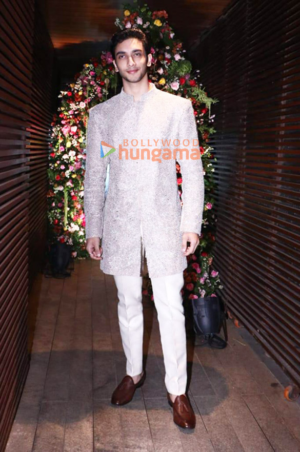 photos anjini dhawan ibrahim ali khan and others snapped at aaliyah kashyaps pre wedding party 6