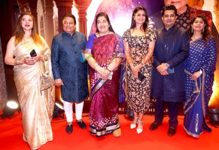 Photos: Anuradha Paudwal, Anveshi Jain, Pandit Hariprasad Chaurasia And 