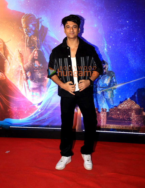 photos boney kapoor and others grace the premiere of barroz 10