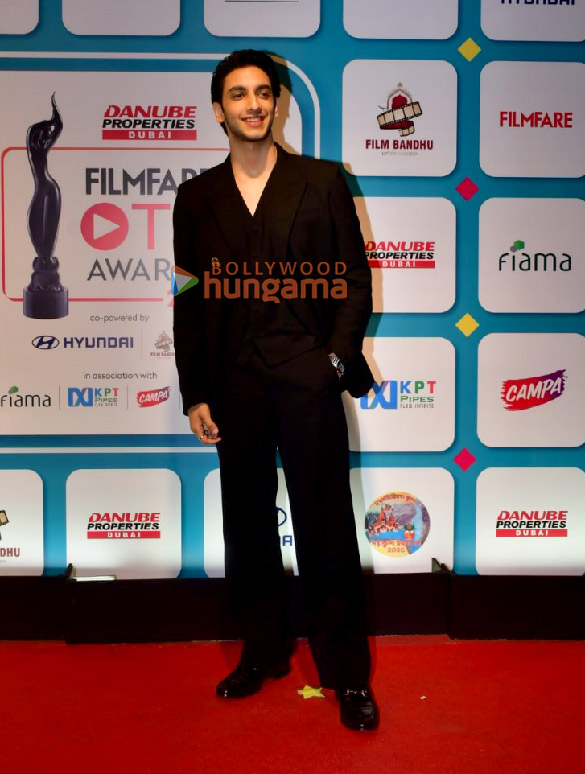 photos kareena kapoor khan huma qureshi rajkummar rao and others attend the filmfare ott awards 2024 46
