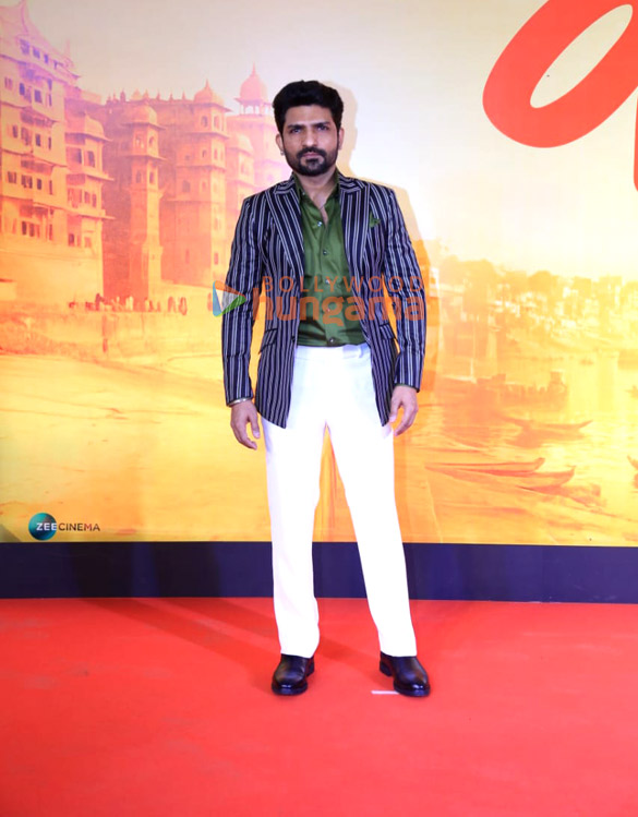 photos palak muchhal anil sharma and others grace the premiere of vanvaas 1109 19