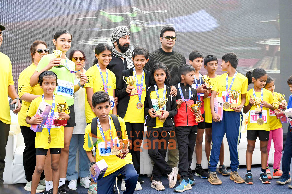 Photos: R Madhavan and others were snapped at the Bawa Juhu Juniorthon 2024 in Juhu Photos: R Madhavan and others were snapped at the Bawa Juhu Juniorthon 2024 in Juhu