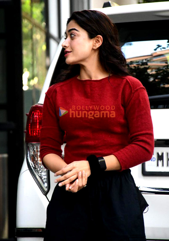 photos rashmika mandanna snapped at maddock films office in santacruz 5