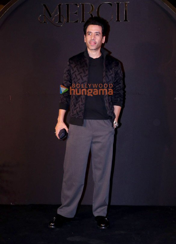photos salman khan genelia deshmukh riteish deshmukh and others snapped at nirvan khans birthday party 18