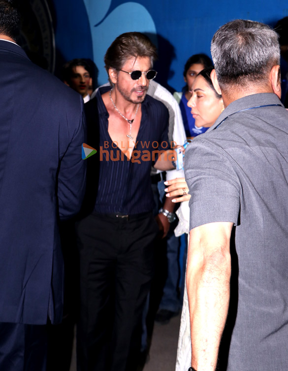 photos shah rukh khan suhana khan karan johar and others snapped attending the dhirubhai ambani school annual day function 4