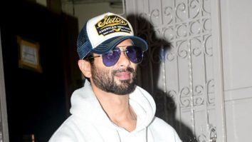 Photos: Shahid Kapoor snapped outside a dubbing studio in Bandra