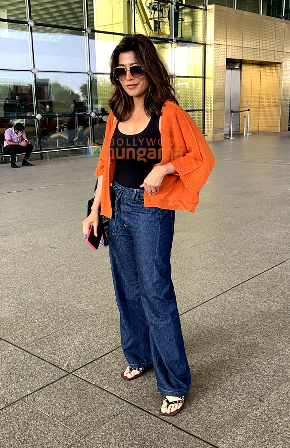 photos vaani kapoor sushmita sen sonu sood and others snapped at the airport 4